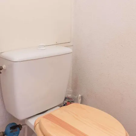 Apartment Cosy Avec Balcon Sud, 3 Couchages, Montgenevre, Skis Aux Pieds, Wifi Et Menage Inclus - Fr-1-330d-14